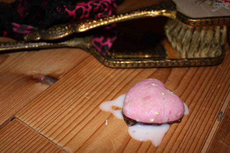 Bukkake und Keks gehören zusammen wie Pubertät und Pickel Bukkake-Keks