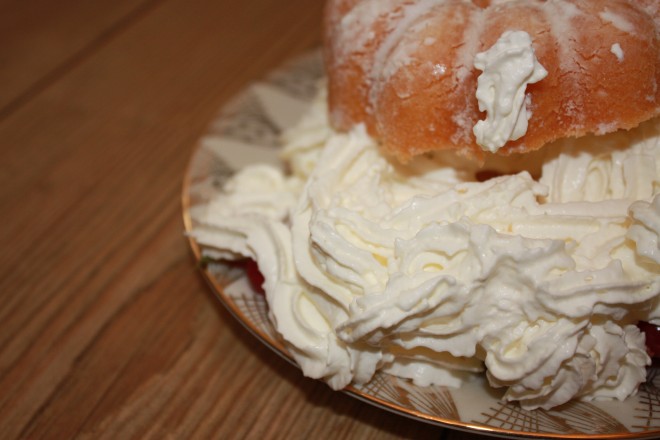 Der zermatschte Mimi&Käthe Cream Pie zum "Abschluss seiner Benutzung"! Der zermatschte Mimi&Käthe Cream Pie zum "Abschluss seiner Benutzung"!