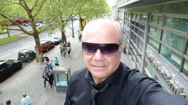 Lecken wie die Profis: Mit John Thompson.